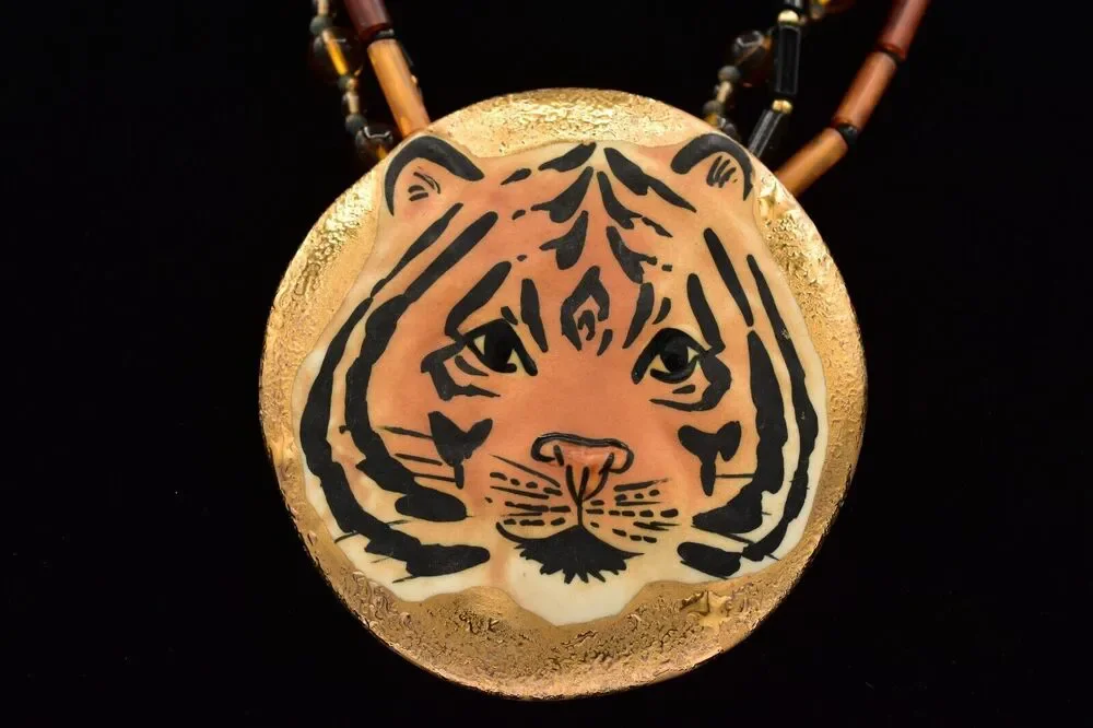 Carol Halmy Vintage Ceramic Beaded Necklace Hand Made Tiger Golden Signed Bin4A